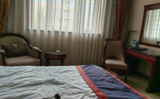 新疆军区联勤部招待所是做什么的？