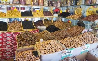 喀什干果批发市场有何特色与价格优势？