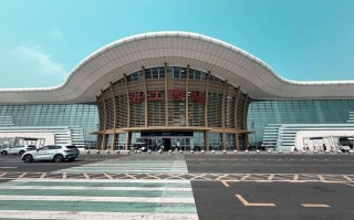 湛江西站附近的汽车站