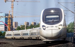 江西到哈尔滨有动车吗？