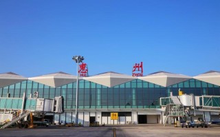 烟台到新疆机票价格是多少？