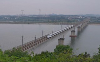 武汉到泉州动车怎么坐？