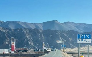 2025新疆西藏，行前必知的攻略与禁忌？