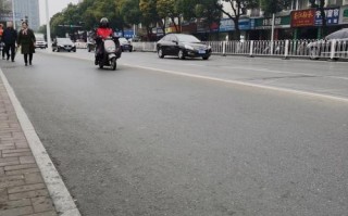 长江西路江杨南路路口现状如何？