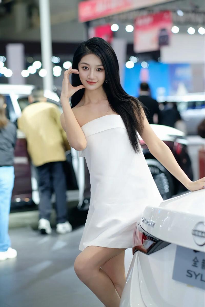 2025新疆秋季车展有哪些亮点?-第2张图片-花冠旅游服务 2025新疆秋季车展有哪些亮点?-第2张图片-花冠旅游服务