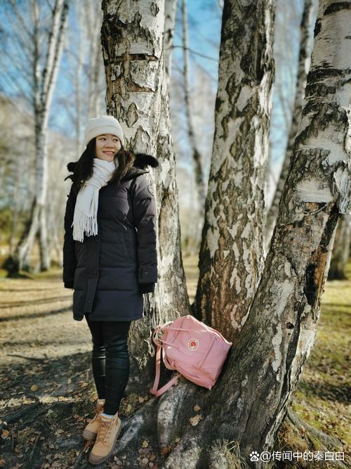 10月新疆穿什么衣服？温度与穿搭指南？-第1张图片-花冠旅游服务