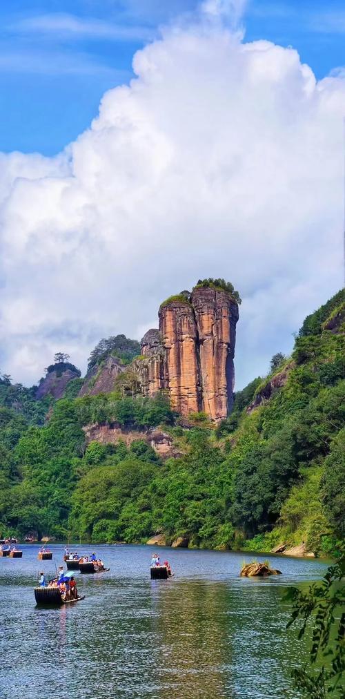 福建武夷山有哪些必玩景点?-第1张图片-花冠旅游服务 福建武夷山有哪些必玩景点?-第1张图片-花冠旅游服务
