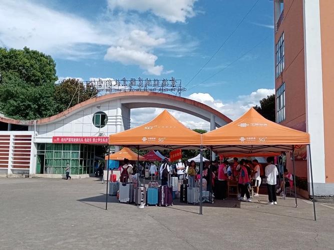 江西职业技术学院有何特色与优势？-第3张图片-花冠旅游服务