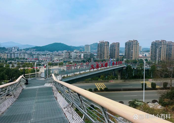 黄金区在赣州的发展定位是什么?-第1张图片-花冠旅游服务 黄金区在赣州的发展定位是什么?-第1张图片-花冠旅游服务