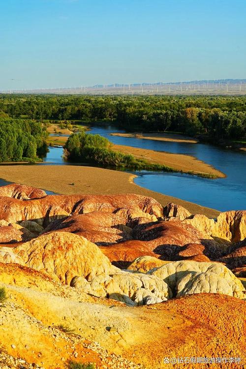 新疆旅游最佳季节是几月?-第2张图片-花冠旅游服务 新疆旅游最佳季节是几月?-第2张图片-花冠旅游服务