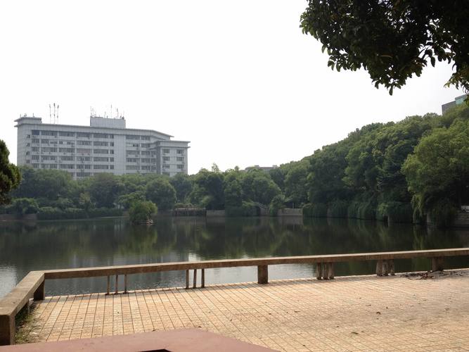 江西财经大学蛟桥园北区有何特色？-第2张图片-花冠旅游服务