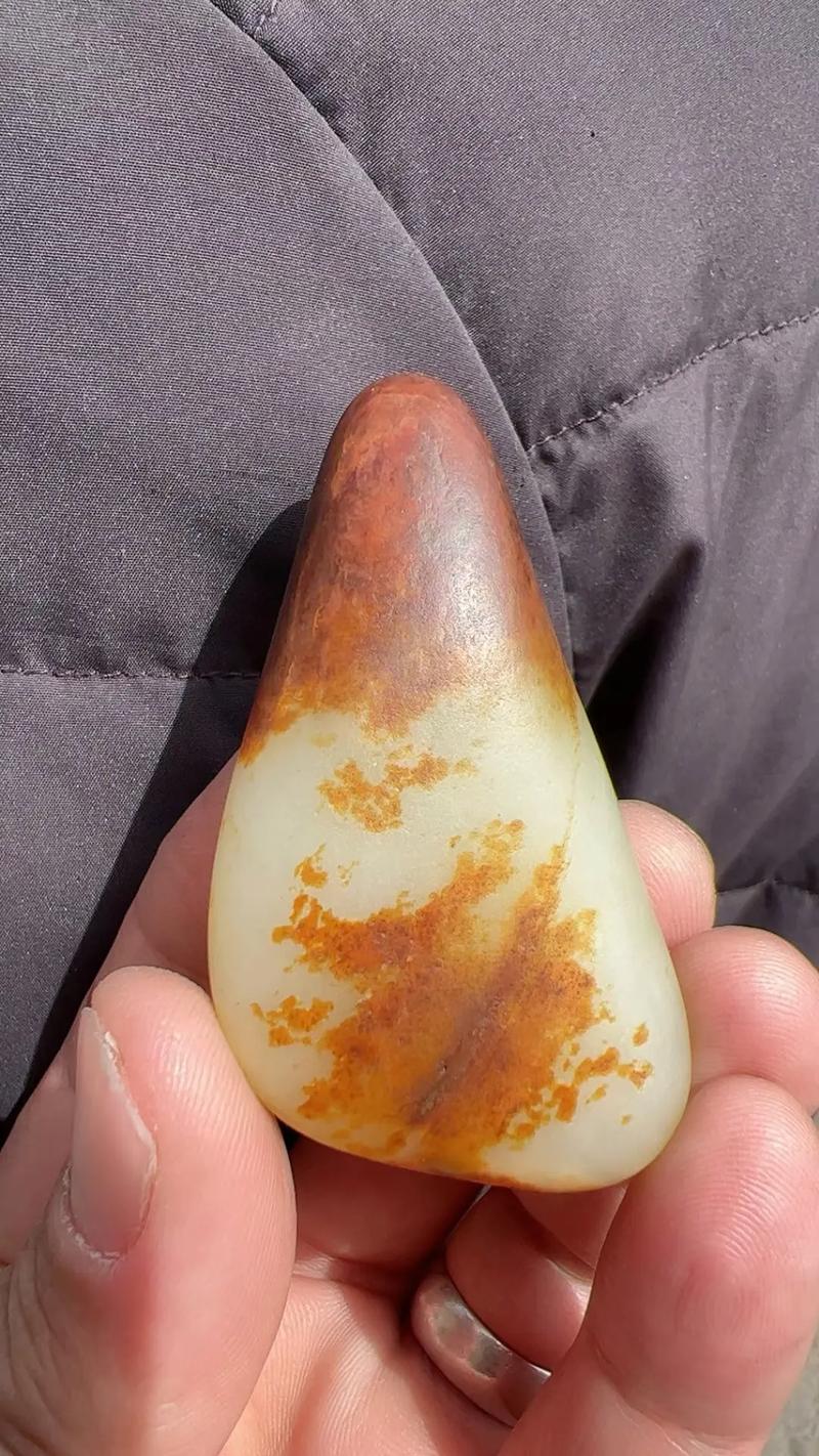 新疆石河子产和田玉吗?-第3张图片-花冠旅游服务 新疆石河子产和田玉吗?-第3张图片-花冠旅游服务