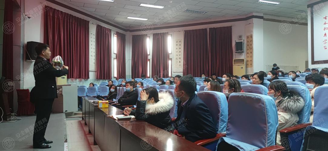 新疆昌吉州第四中学具体地址在哪？-第2张图片-花冠旅游服务