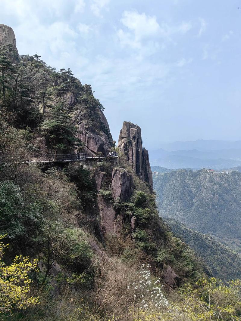 江西九华山风景区具体在哪个省份？-第1张图片-花冠旅游服务