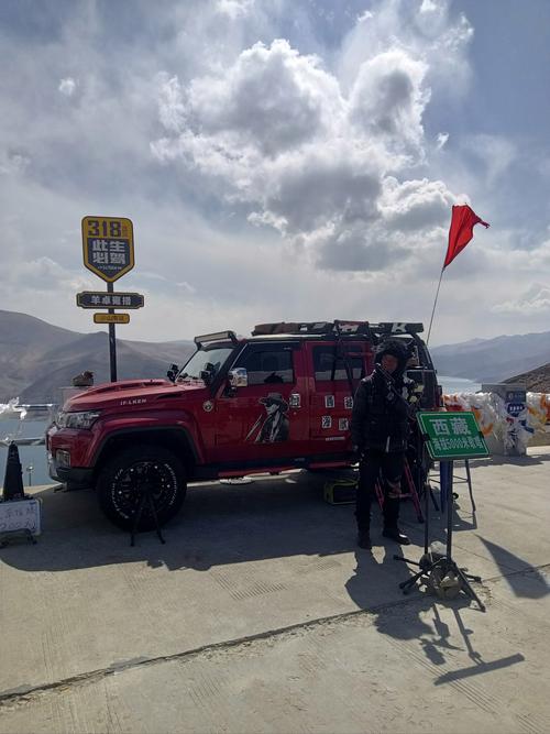 新疆旅游摄影包越野车，如何装下摄影梦想与旅途？-第3张图片-花冠旅游服务