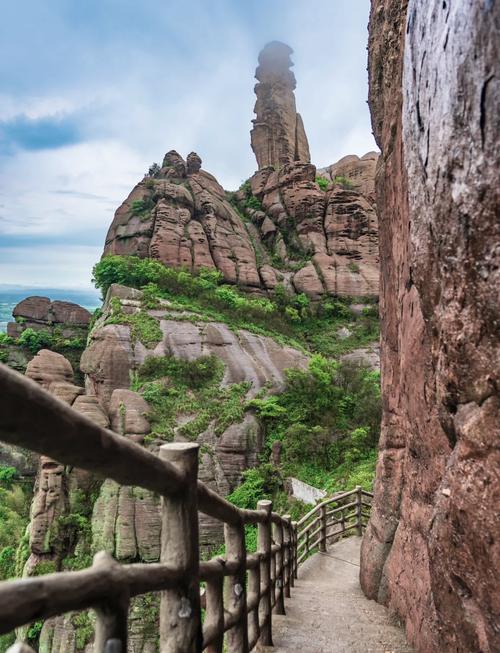 江西有哪些值得一去的山景点？-第1张图片-花冠旅游服务