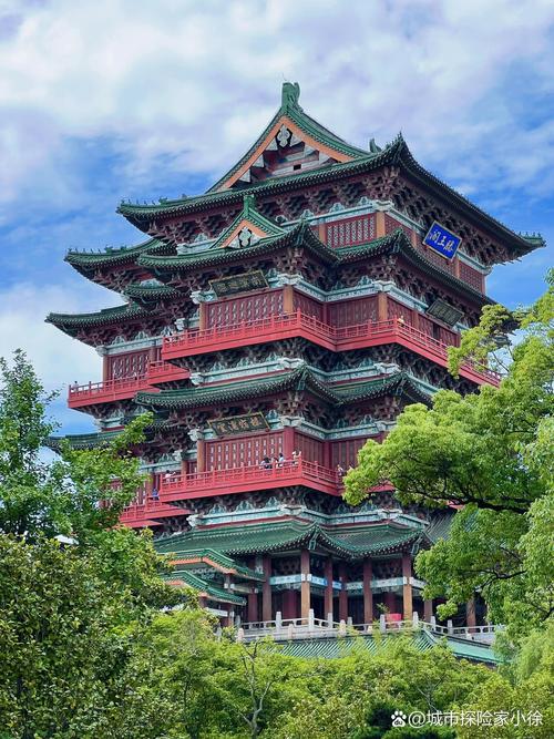 江西有哪些必打卡的景点？-第3张图片-花冠旅游服务