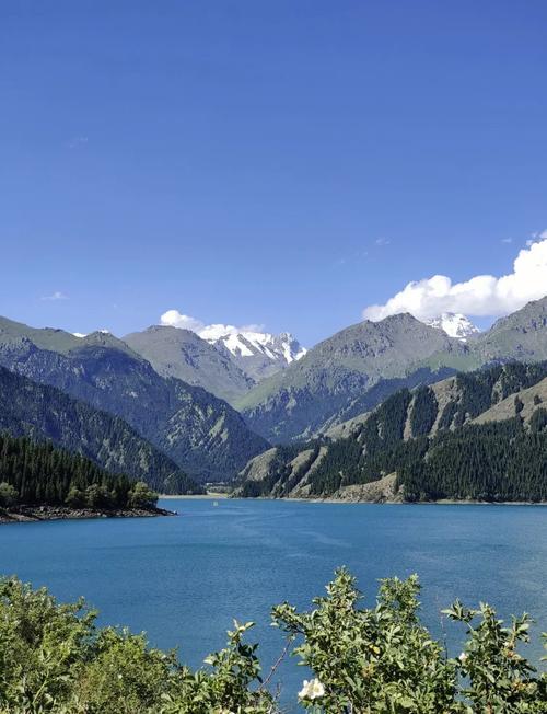 新疆最值得一去的地方是哪里？-第3张图片-花冠旅游服务