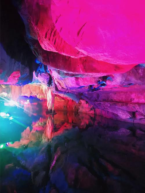 江西万年神龙宫值得游玩吗?-第1张图片-花冠旅游服务 江西万年神龙宫值得游玩吗?-第1张图片-花冠旅游服务