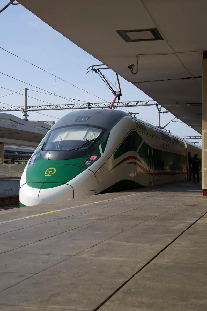 北京西到上饶火车怎么买？-第1张图片-花冠旅游服务