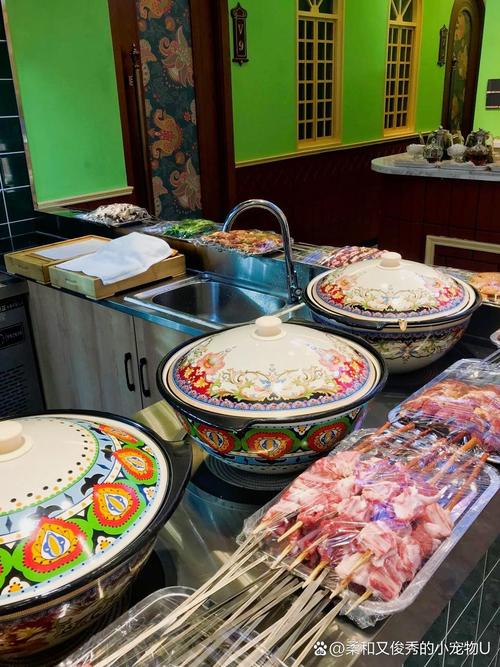 新疆哈密哪家饭店最上档次？这几家绝对是请客聚餐的首选-第1张图片-花冠旅游服务