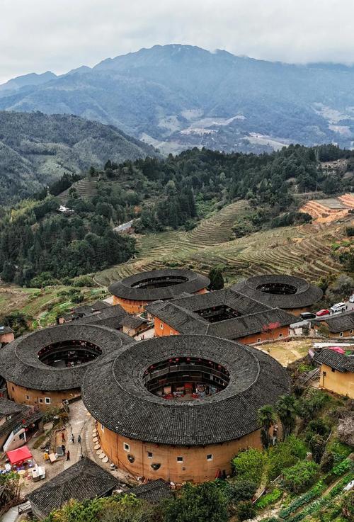 福建土楼，世界遗产有何独特魅力？-第1张图片-花冠旅游服务