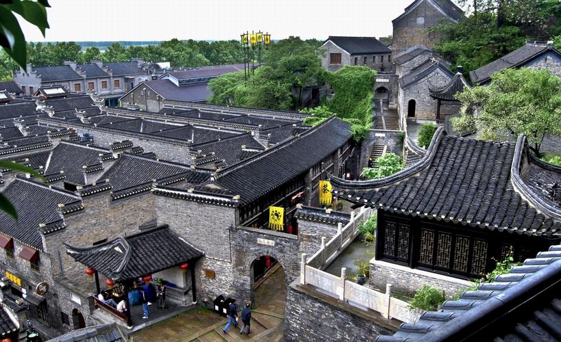 镇江西津渡历史文化街有何独特魅力?-第2张图片-花冠旅游服务 镇江西津渡历史文化街有何独特魅力?-第2张图片-花冠旅游服务