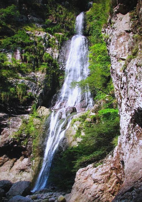 福建永安与白水洋有何独特魅力？-第2张图片-花冠旅游服务