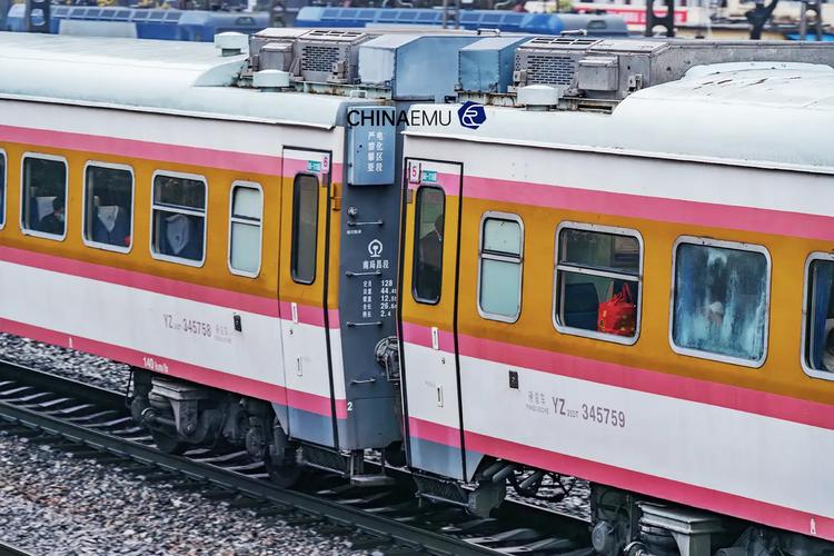 阜阳到九江火车怎么坐？-第2张图片-花冠旅游服务