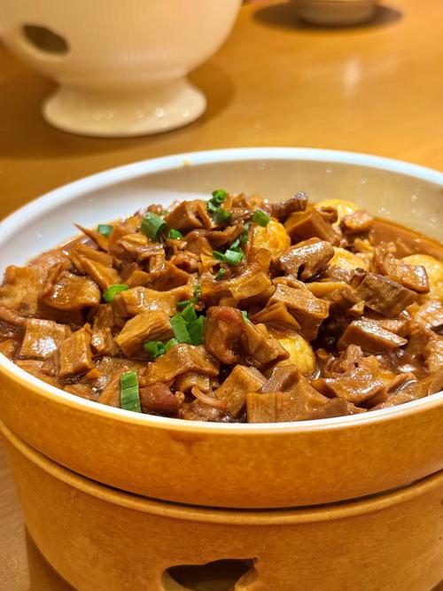 江西景德镇特色菜餐馆-第1张图片-花冠旅游服务 江西景德镇特色菜餐馆-第1张图片-花冠旅游服务