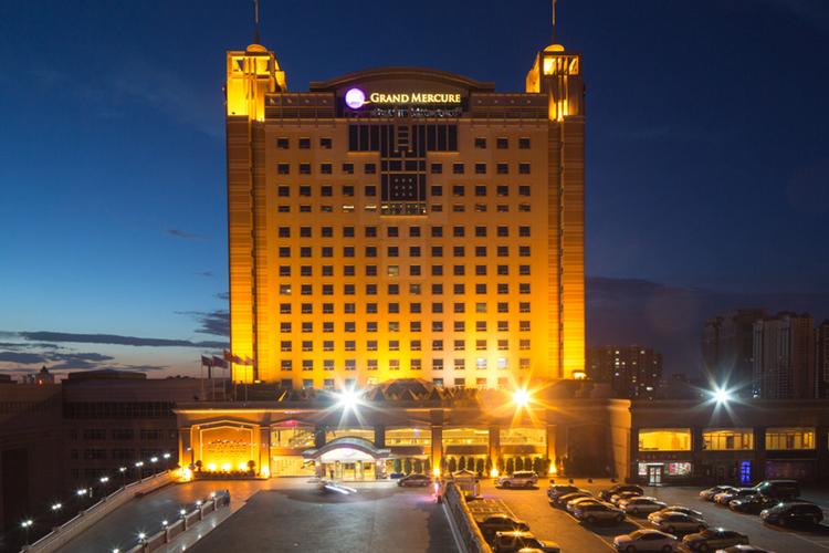 新疆华凌大饭店住宿体验如何？-第3张图片-花冠旅游服务