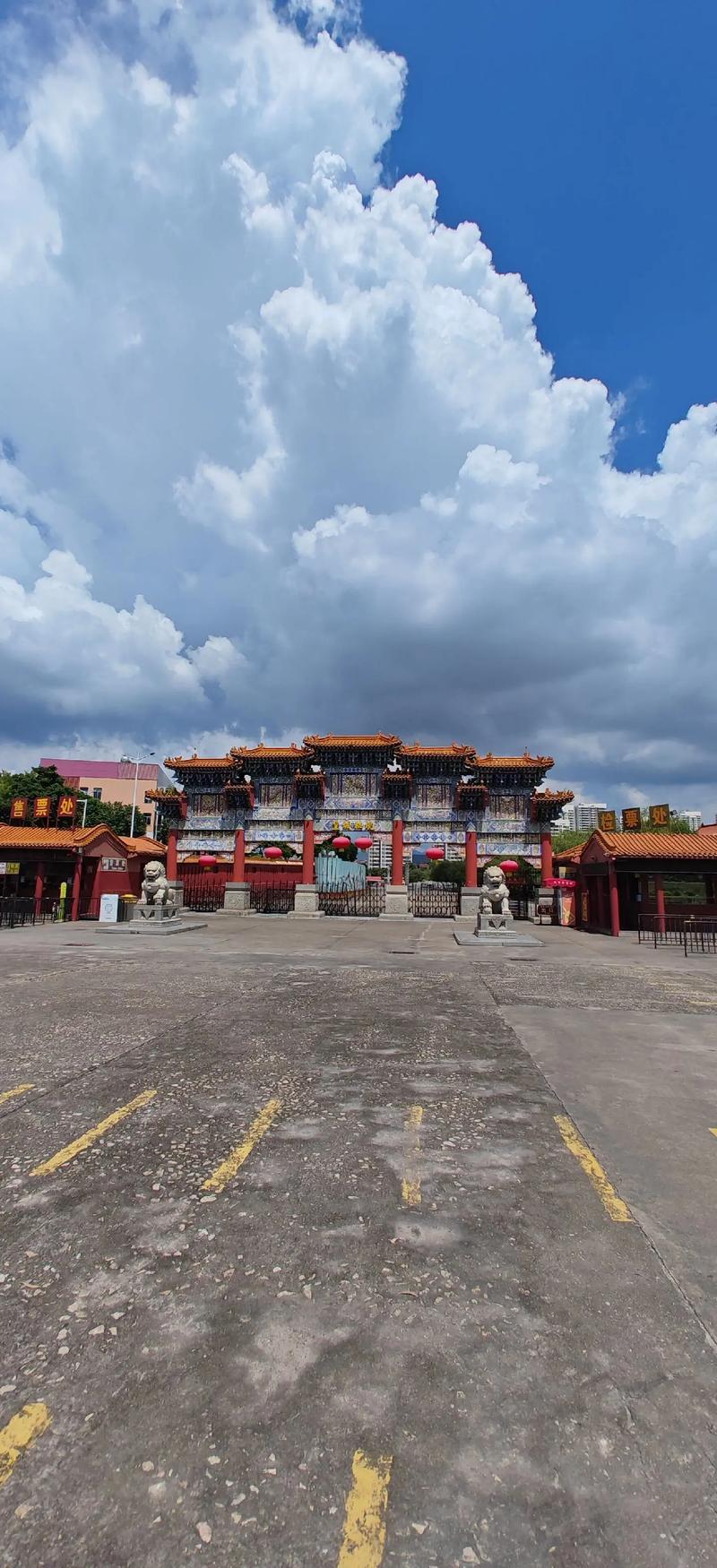 福建同安影视城一日游好玩吗?-第1张图片-花冠旅游服务 福建同安影视城一日游好玩吗?-第1张图片-花冠旅游服务