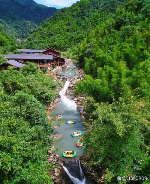 江西万龙峡漂流到底好不好玩？-第2张图片-花冠旅游服务