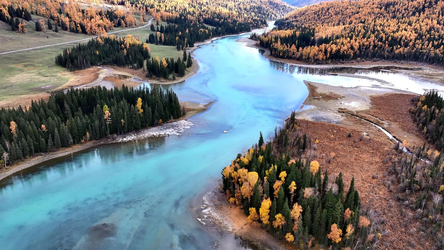 新疆有哪些必游风景名胜？-第2张图片-花冠旅游服务
