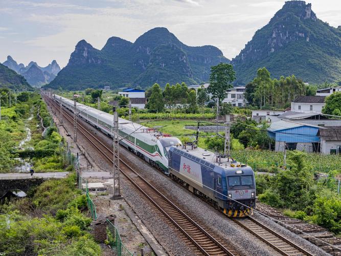 广西百色到福建动车怎么坐？-第2张图片-花冠旅游服务