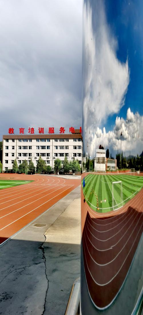 新疆石油学院培训中心有何特色？-第2张图片-花冠旅游服务