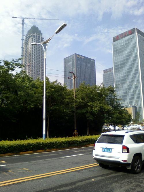 钱江西路在海宁具体位置在哪？-第1张图片-花冠旅游服务