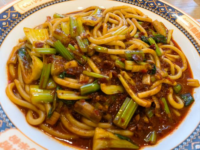 北京新疆炒米粉哪家店正宗？-第3张图片-花冠旅游服务