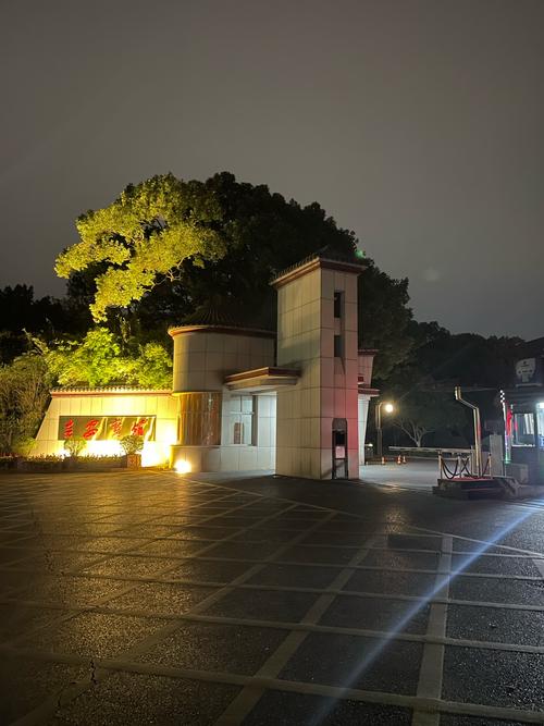 江西吉安市哪家酒店最好？-第1张图片-花冠旅游服务