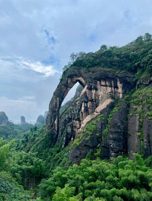 江西龙虎山风景区电话是多少？-第2张图片-花冠旅游服务