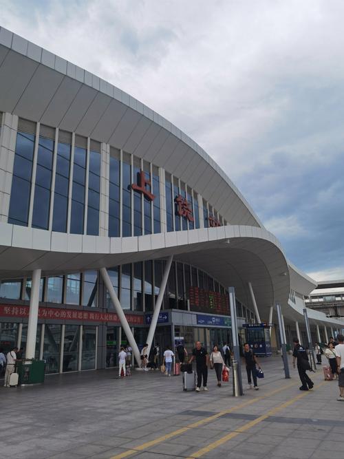 江西上饶动车站在市区哪个位置？-第2张图片-花冠旅游服务