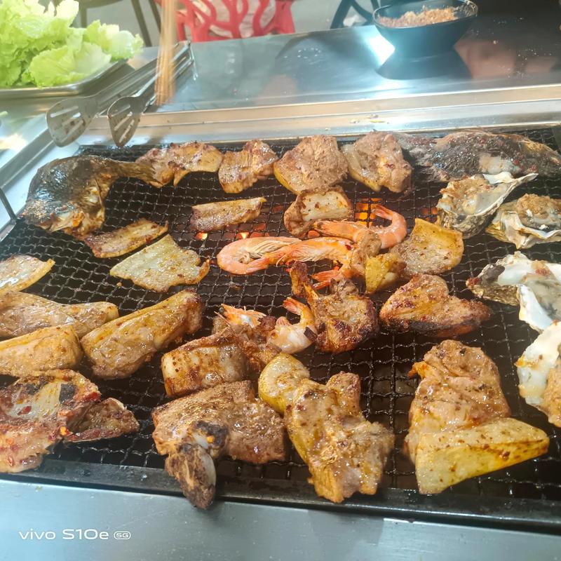 九江烧烤特色引发何事?-第2张图片-花冠旅游服务 九江烧烤特色引发何事?-第2张图片-花冠旅游服务