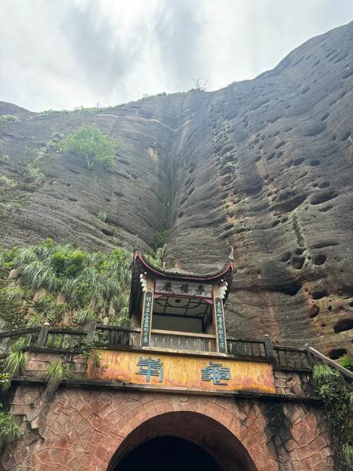 江西弋阳旅行社有哪些推荐？-第2张图片-花冠旅游服务