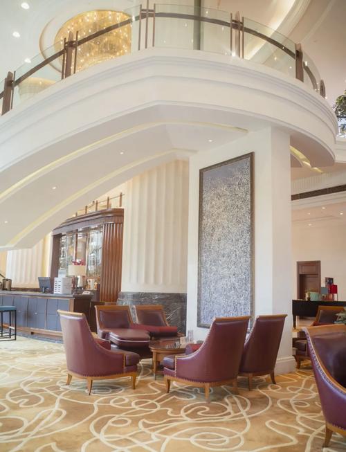 江西南昌皇冠假日酒店有何特色？-第3张图片-花冠旅游服务