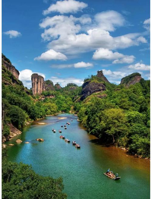 福建武夷山附近有哪些景点值得逛?-第1张图片-花冠旅游服务 福建武夷山附近有哪些景点值得逛?-第1张图片-花冠旅游服务