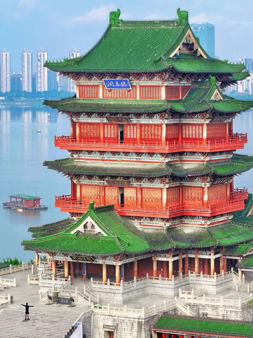 江西南昌什么地方好玩-第1张图片-花冠旅游服务