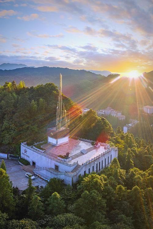 井冈山有哪些必游景点？-第2张图片-花冠旅游服务