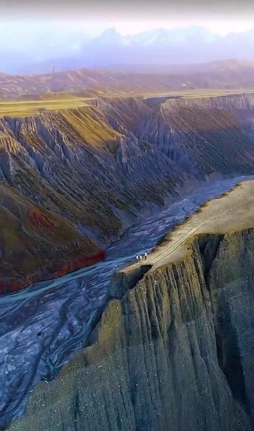 新疆沙湾有哪些必打卡好玩的?-第1张图片-花冠旅游服务 新疆沙湾有哪些必打卡好玩的?-第1张图片-花冠旅游服务