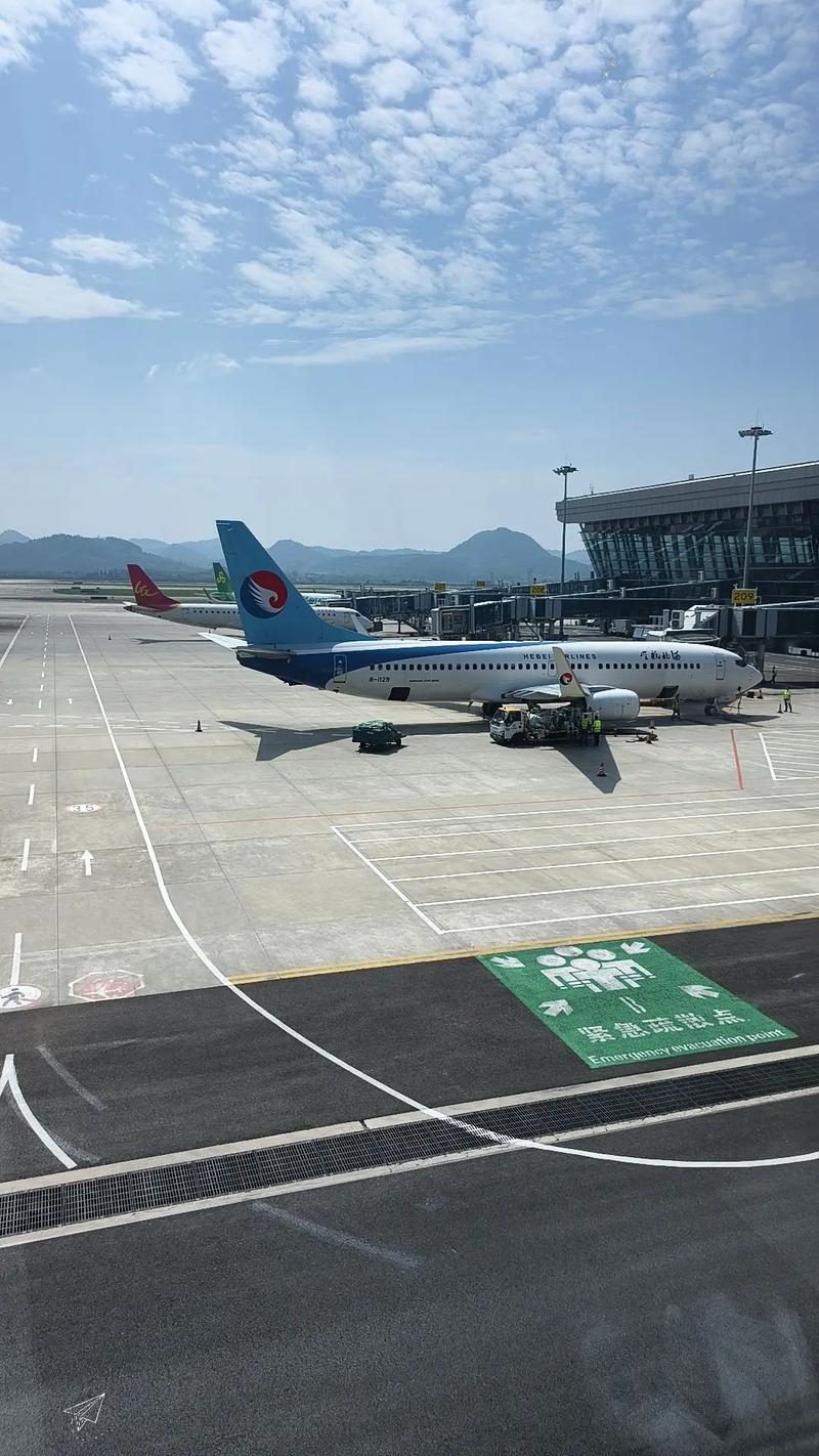 福建连城冠豸山机场有何独特之处？-第3张图片-花冠旅游服务