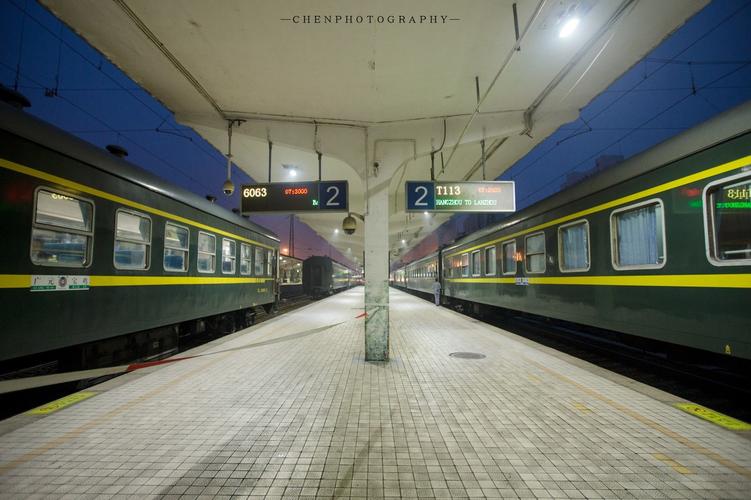 新疆到广元火车时刻表几点有车？-第3张图片-花冠旅游服务